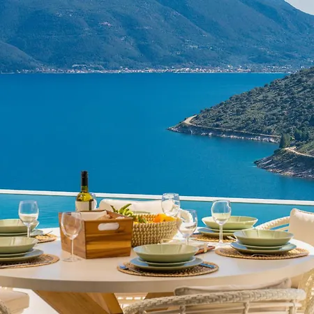 Vila Ionian Infinity