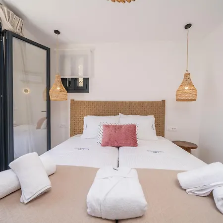 Ionian Infinity Vila
