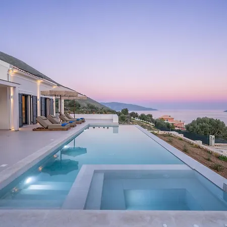 Ionian Infinity Vila